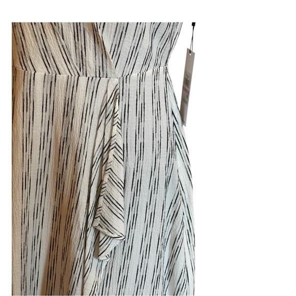 🔥SALE🔥CALVIN KLEIN NWTS SLEEVELESS WRAP DRESS SZ 6 - Picture 5 of 12